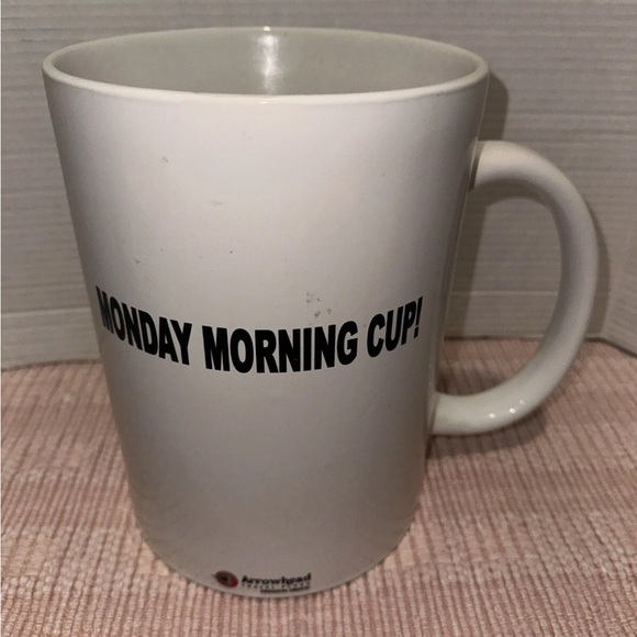 Monday Morning Arrow head travel plaza huge coffee cup utensil holder - Picture 1 of 8